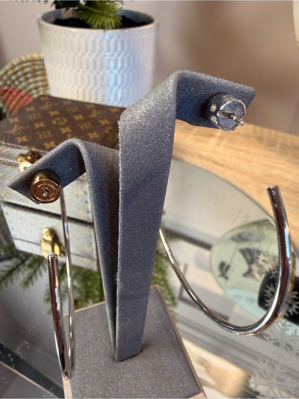 MICHAEL KORS Hoop Earrings MK Cityscape Chains Silver Stainless Steel - Picture 3 of 7